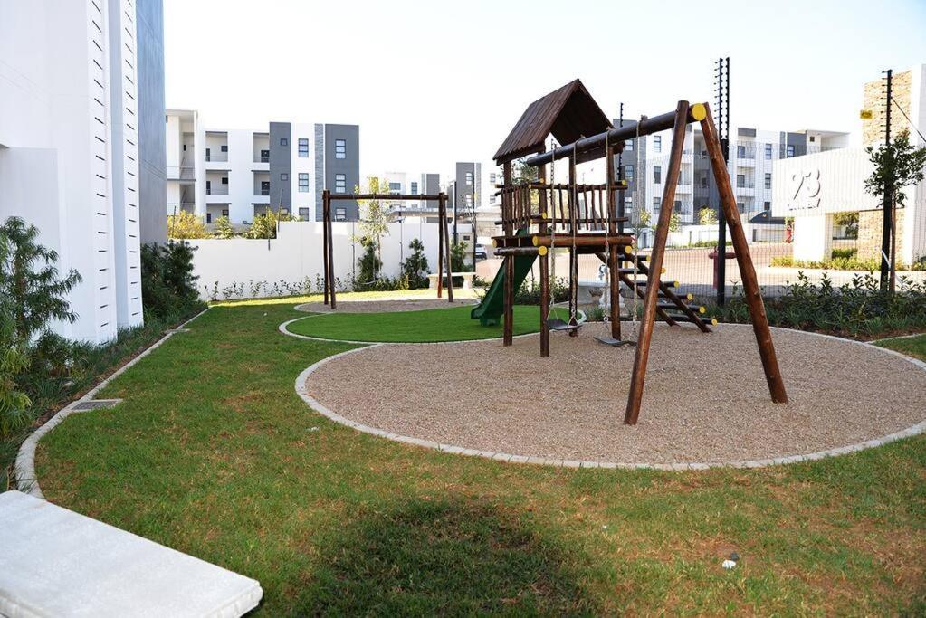 The Ellipse Palazzo Apartment Midrand Ngoại thất bức ảnh